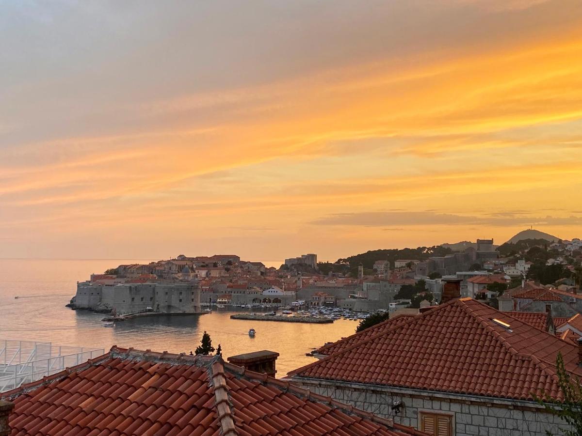 Sunset Over The Dubrovnik'S Old Town Zewnętrze zdjęcie